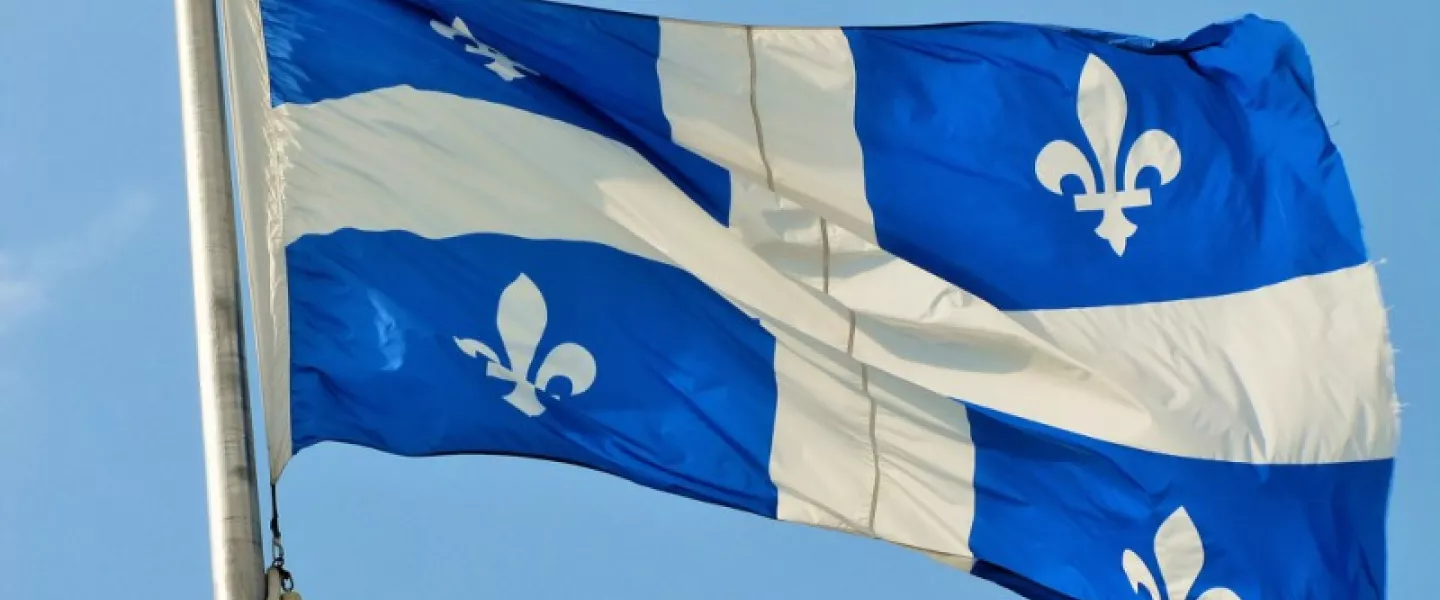 quebec flag.jpg